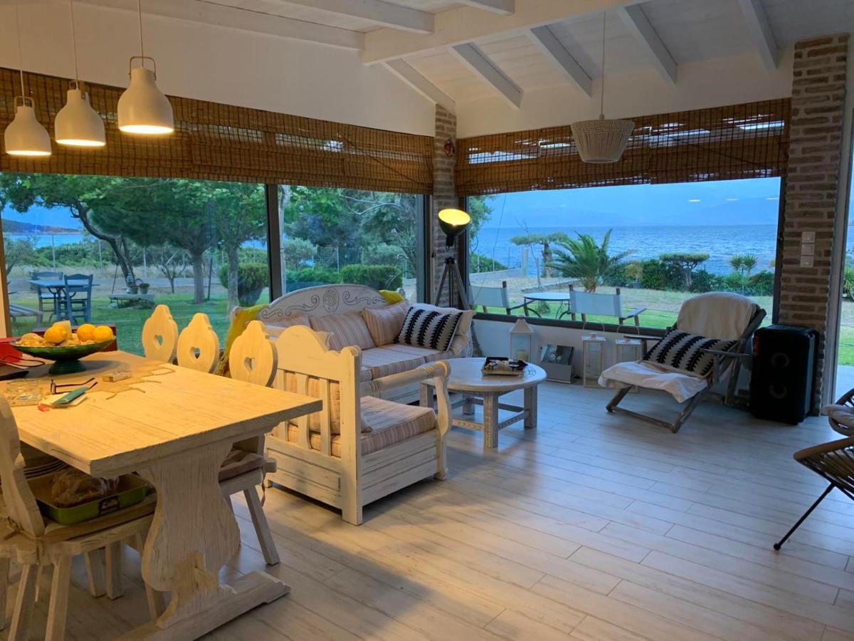 Klovino beach house Douvia Exteriér fotografie